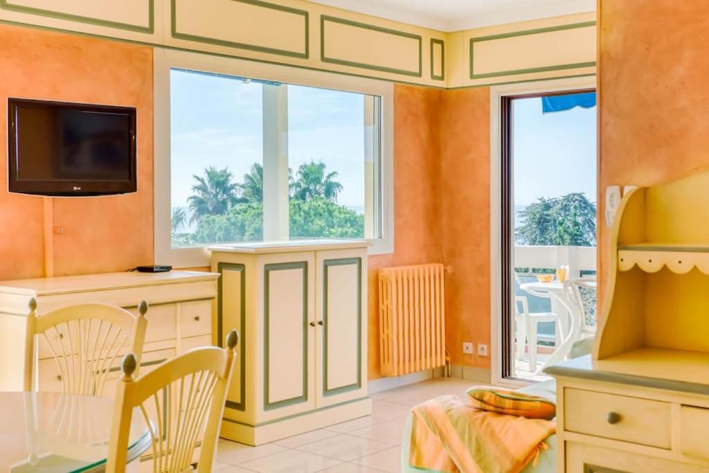 Апартаменты A6- 2 Bdr Incredible Sea View - Ac, Garage & Terrace Антиб Экстерьер фото